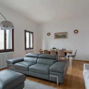 Residenza Pomponi Deluxe Venecia