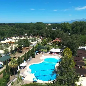 Paradiso 3*, Viareggio Italië