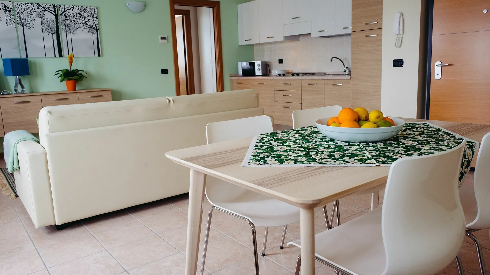 Apartment Residenza Villa Corno Alto